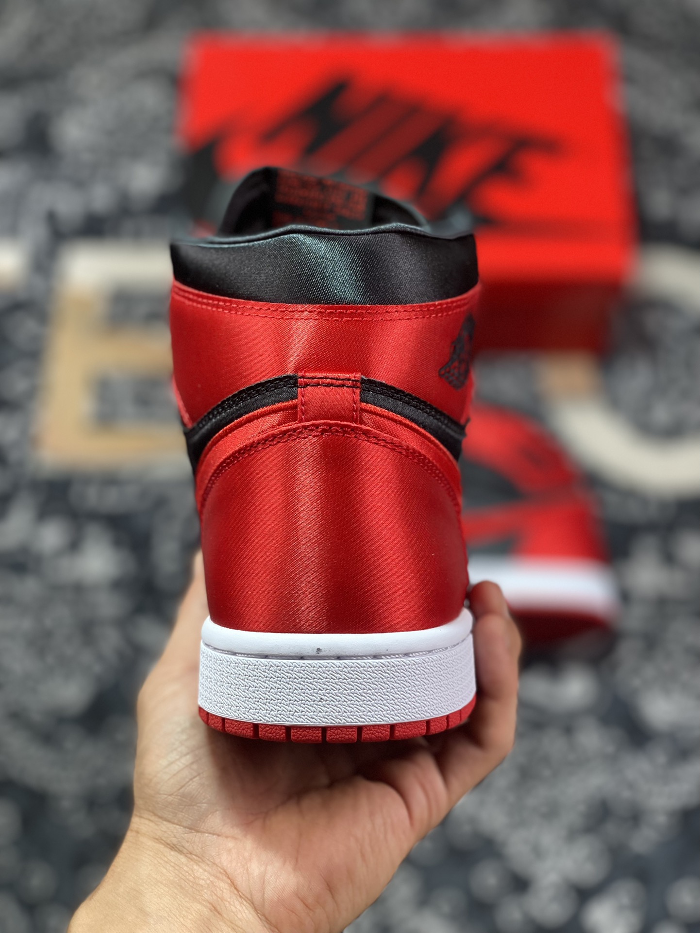 Preferred original Air Jordan 1 Retro High OG ”Satin Bred” black and red silk AJ1 Joe 1 high-top culture basketball shoes FD4810-061