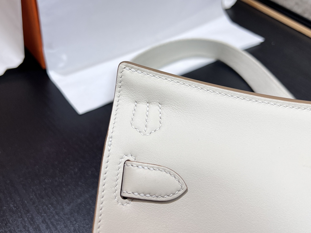 Hermes Mini Jypsiere White Swift Leather Crossbody Bag with Adjustable Strap 8 i1690172696 518 6