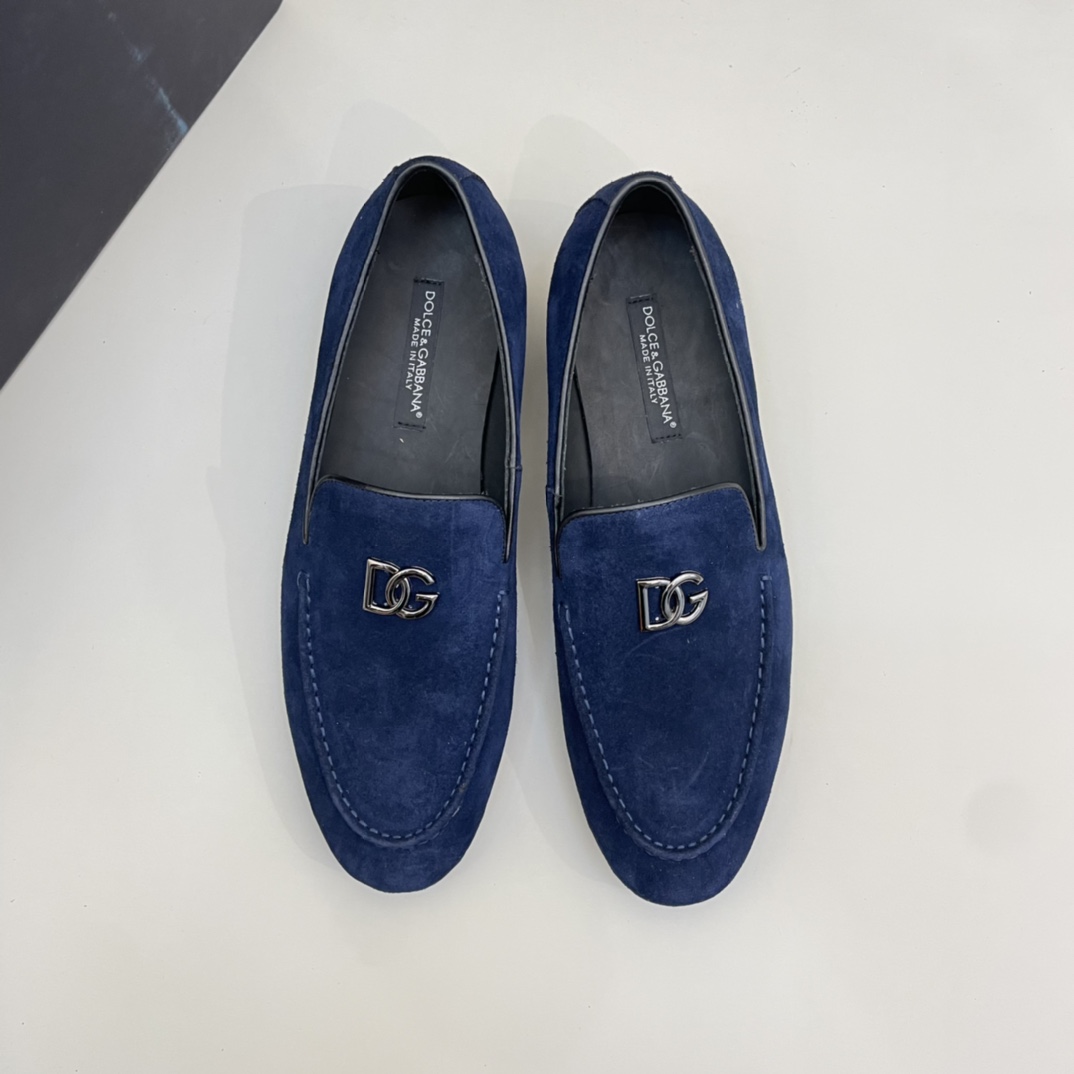 Precio de venta: P220 Forro completo de piel de vacunoMarca: DG* "Dolce & Gabbana*" Zapatos de pielT