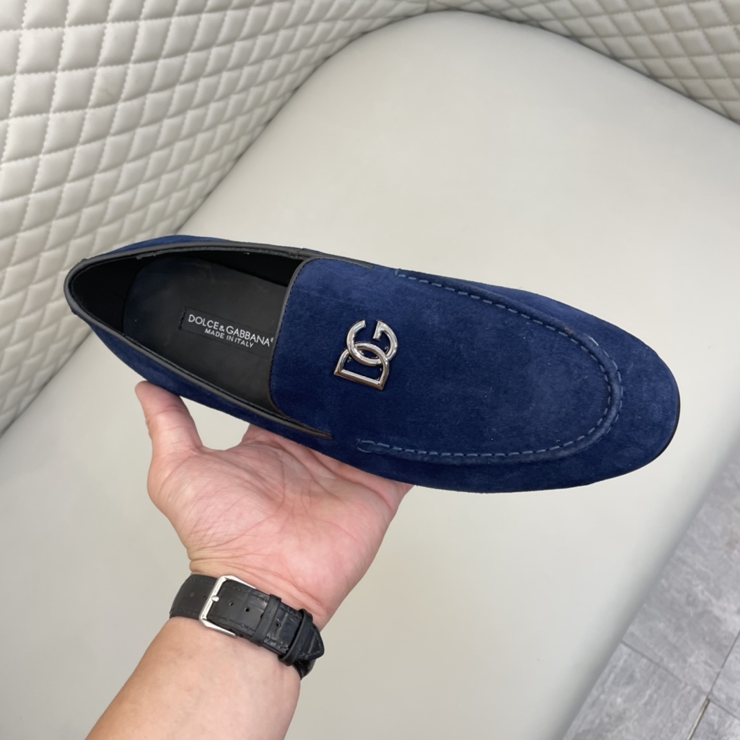 Precio de venta: P220 Forro completo de piel de vacunoMarca: DG* "Dolce & Gabbana*" Zapatos de pielT