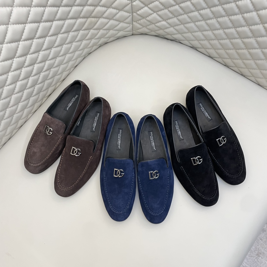 Precio de venta: P220 Forro completo de piel de vacunoMarca: DG* "Dolce & Gabbana*" Zapatos de pielT