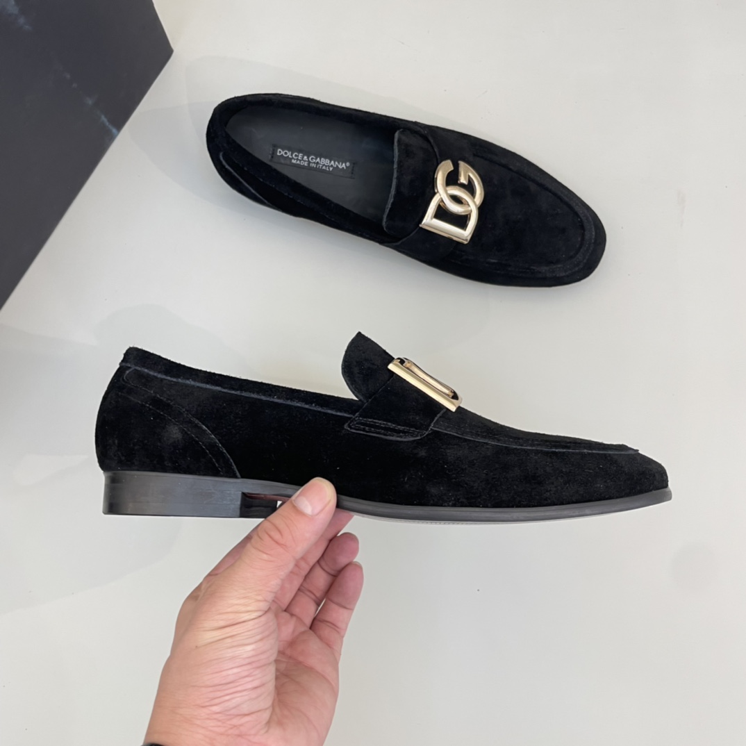 Precio de venta: P220 Forro completo de piel de vacunoMarca: DG* 