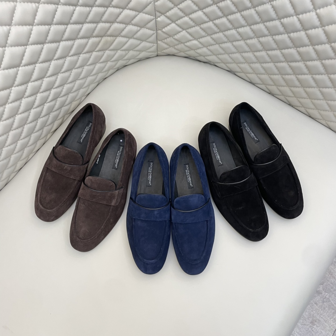 Precio de venta: P220 Forro completo de piel de vacunoMarca: DG* "Dolce & Gabbana*" Zapatos de pielT