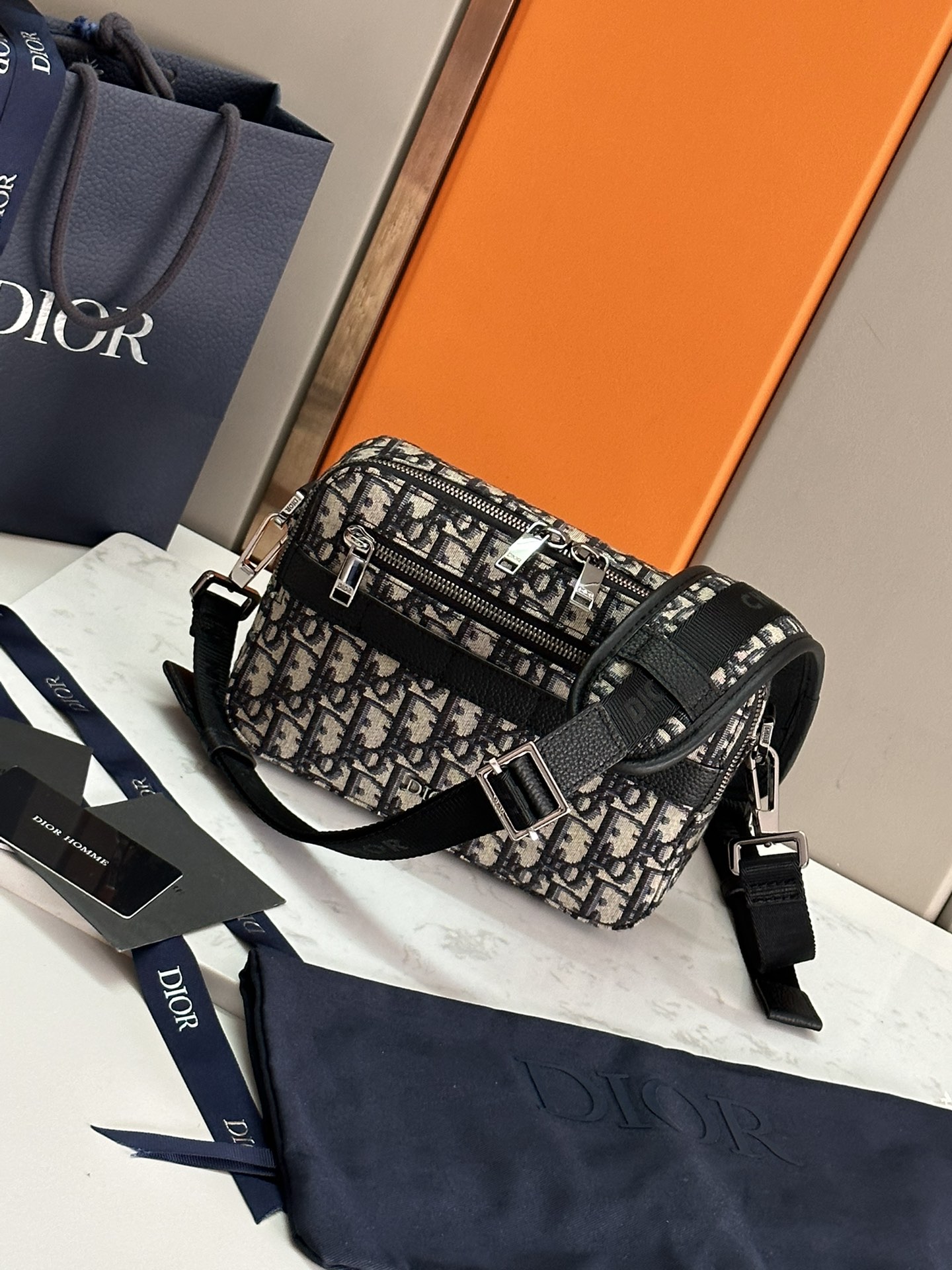Dior Homme Oblique Canvas Camera Bag, 22x15x5cm - Iconic Style 2 i1690180931 7270 0