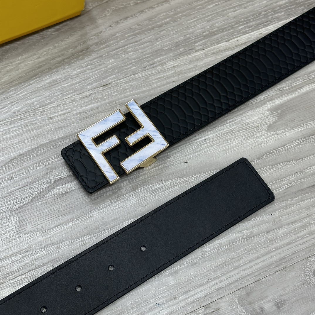 FENDl芬迪宽40MM双面原版小牛