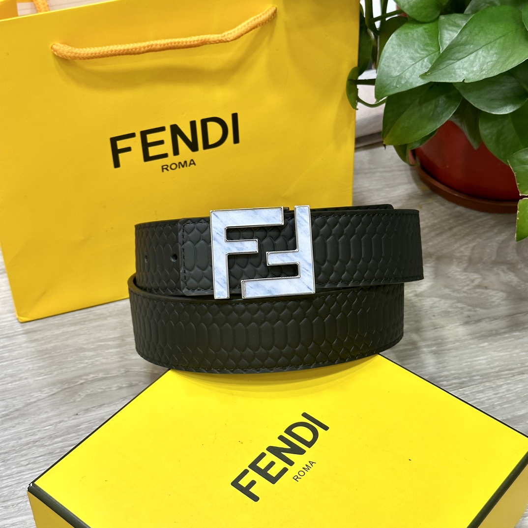 FENDl芬迪宽40MM双面原版小牛