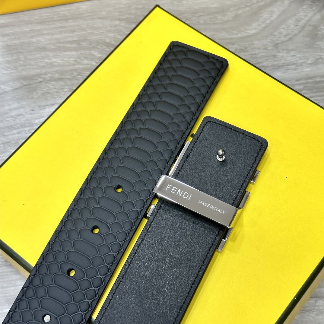 FENDl芬迪宽40MM双面原版小牛