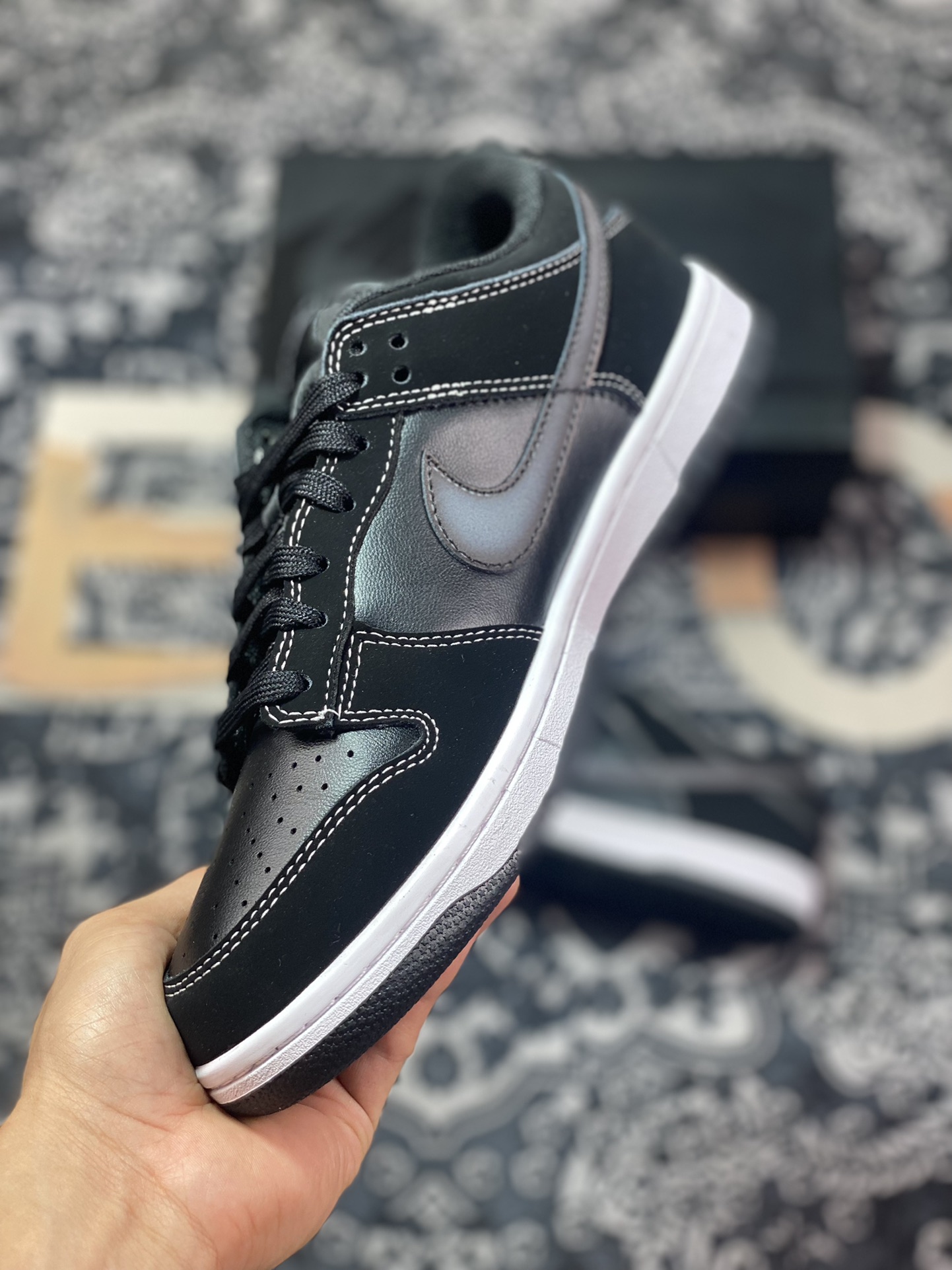 Concepts x NK SB Dunk Low FD6923-001