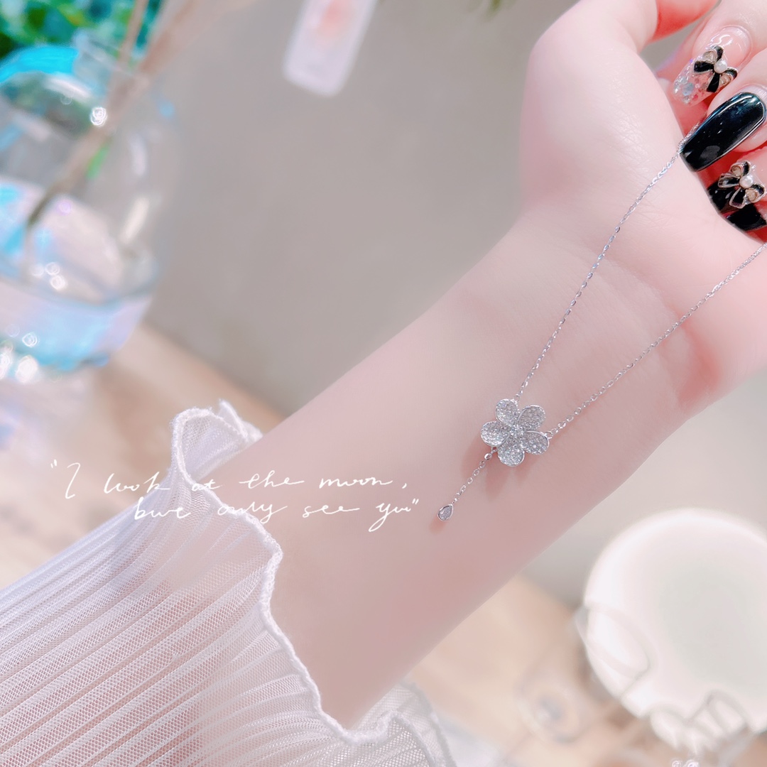 High Polish Silver Necklace Precision New Year Silver