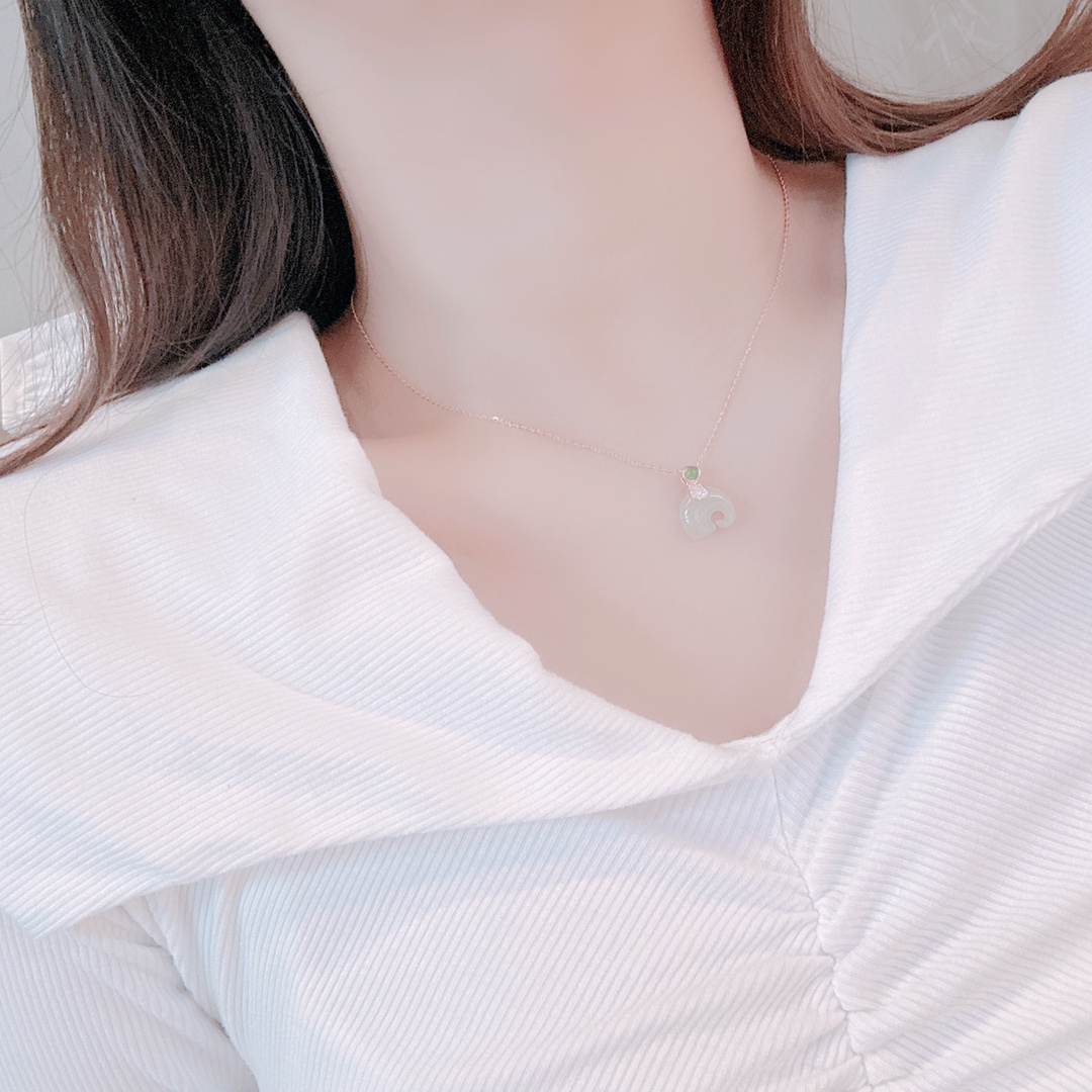 Hypoallergenic Silver Hetian Jade Necklace Minimalist Everyday Wear
