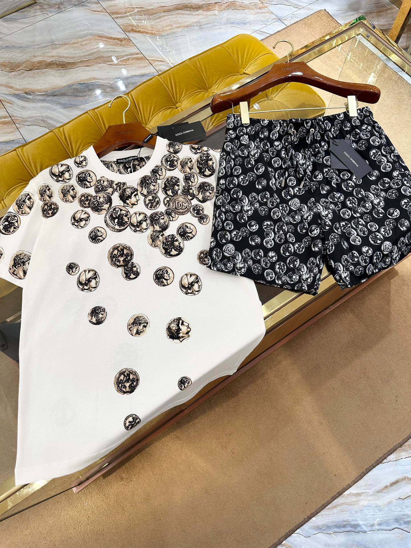 Louis Vuitton Haute Couture Haute Couture Ready-to-Wear Clothing Dress 6