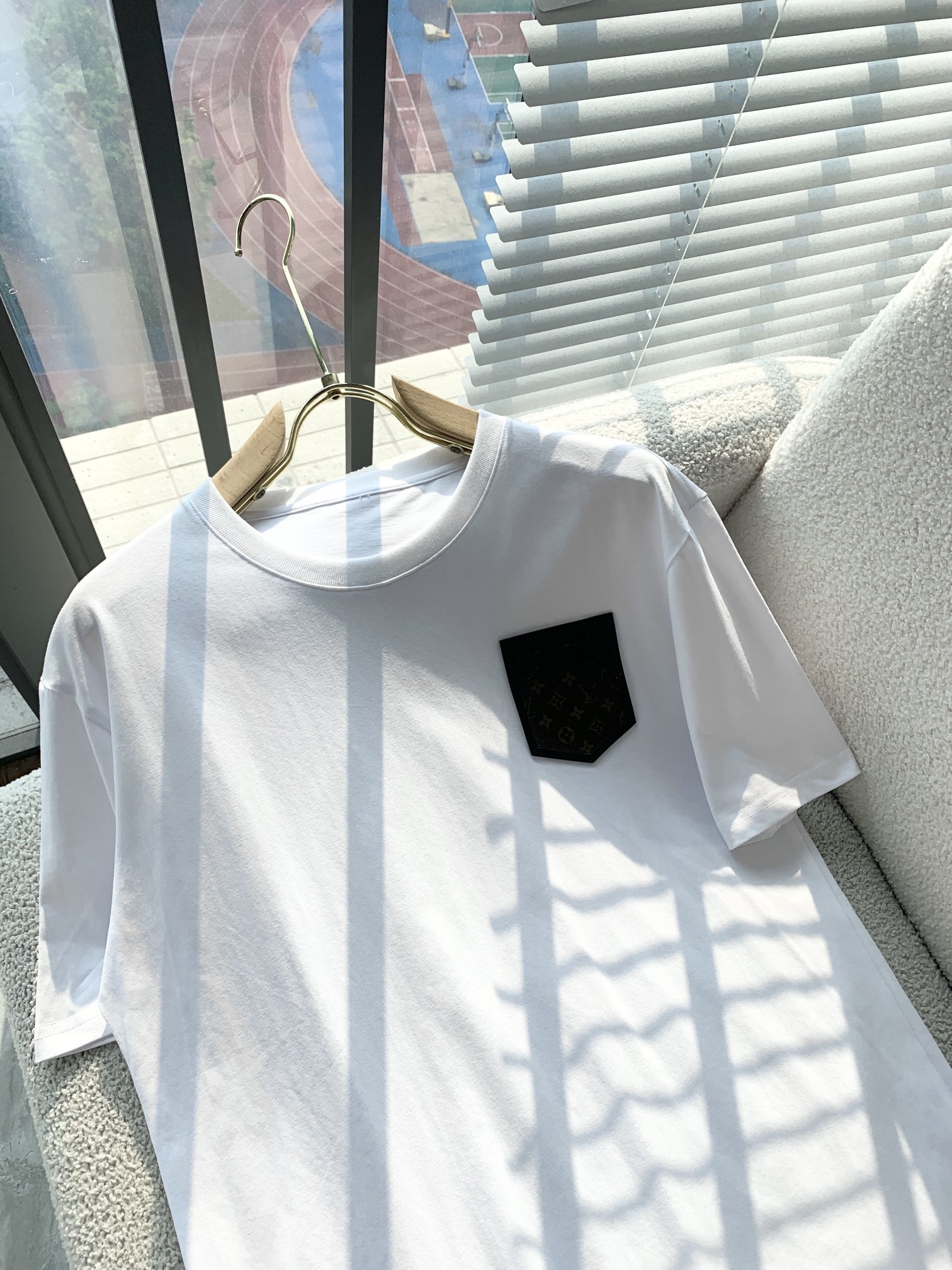 路易威登 Louis Vuitton 高定典藏名品高定成衣时装外套连衣裙衬衫T恤 #9C0143C6 6