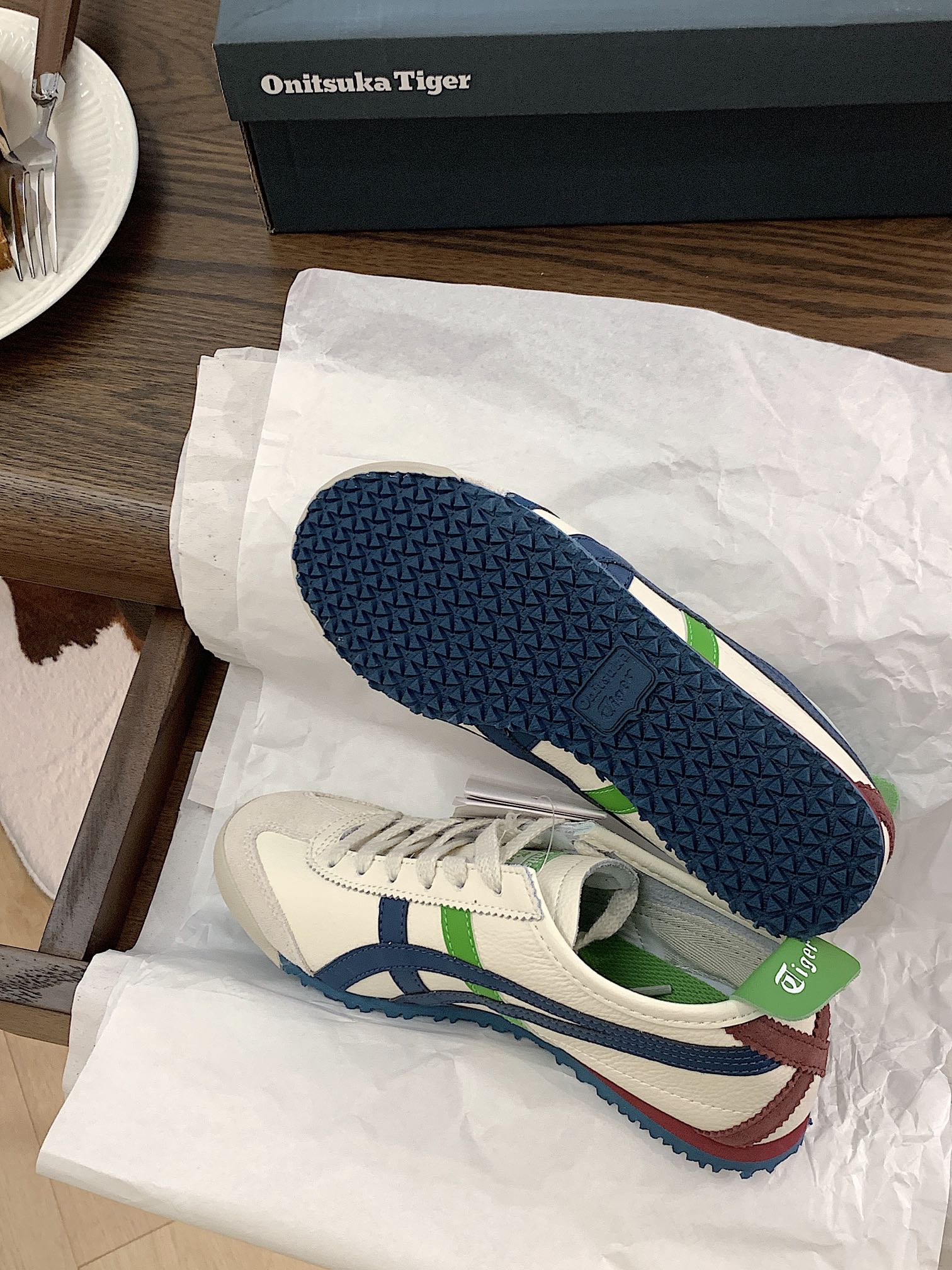Onitsuka Tiger 4