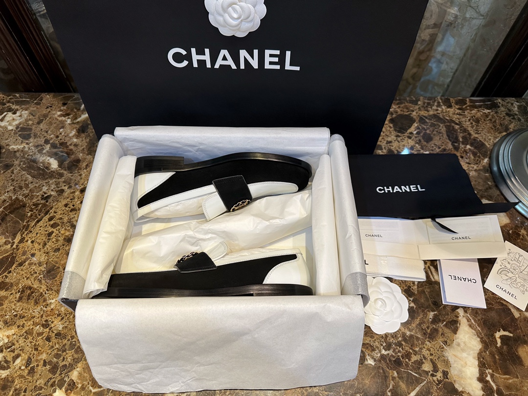 Chanel Shoes Loafers Black White