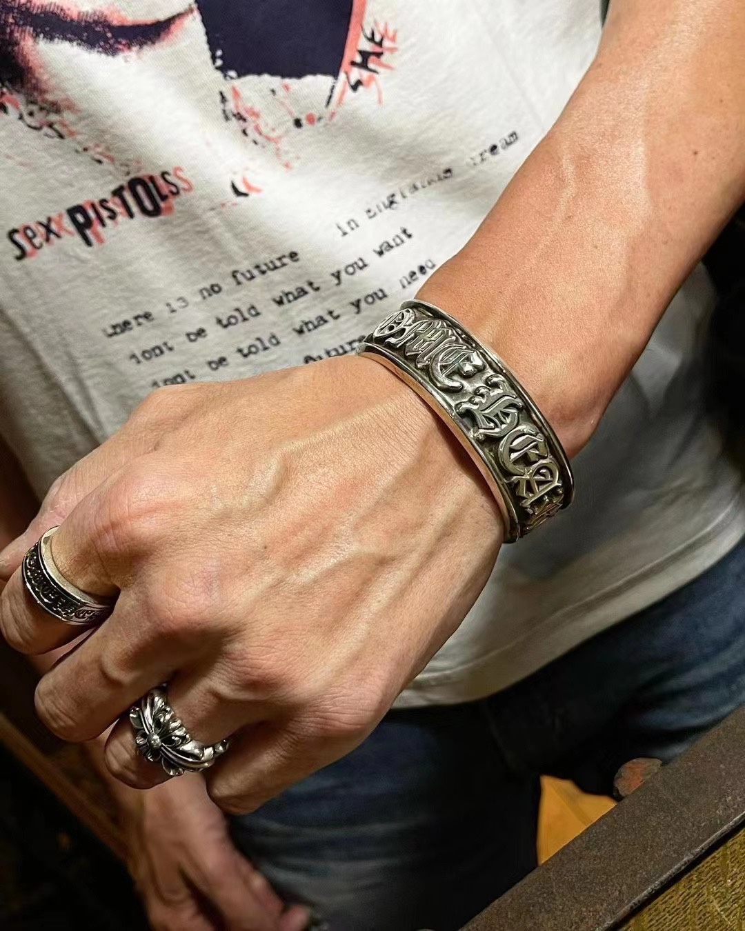 Bracelets & Bangles