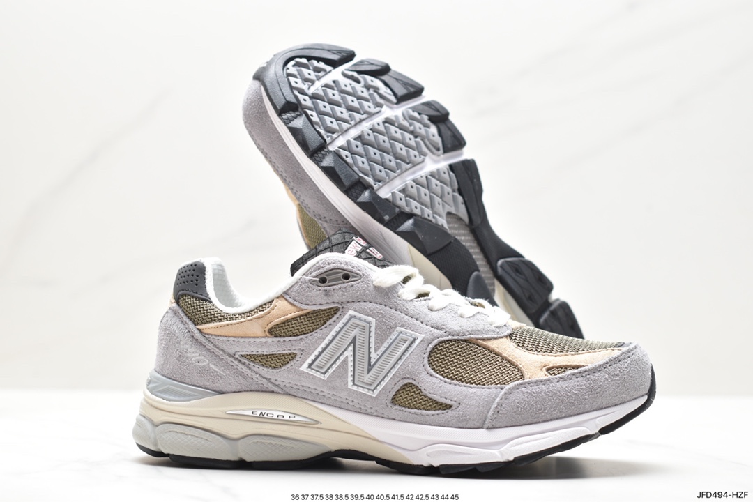 New Balance M990V5 series American-made retro sports running shoes ”The original ”dad shoe” that came out in 1982” 990 series M990TG3