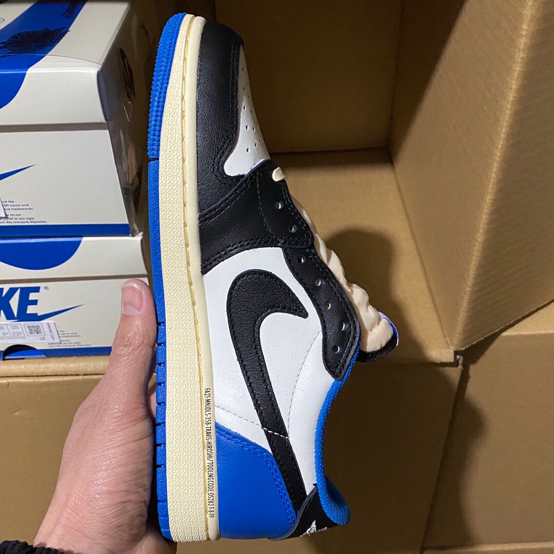 Nike Women's AJ1 Low-Top Sneakers - Lightning/Reverse Hook 2.0 4 i1690214032 1271 3