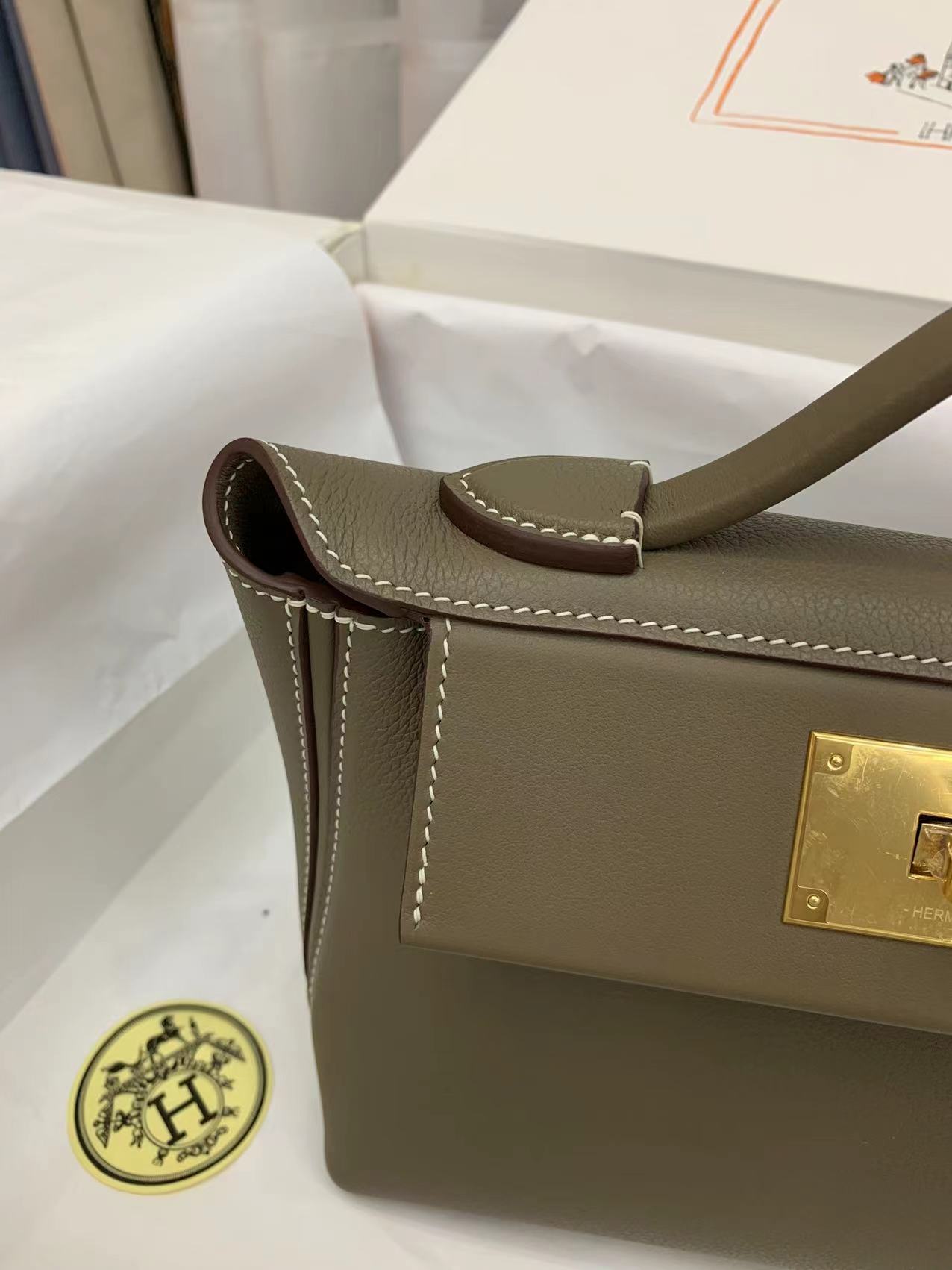 Kelly Mini 2424 Top Handle Bag, Versatile Leather Handbag with Shoulder Strap 6 a1690229556760 4364