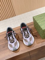 Gucci Shoes Sneakers White Unisex Women Cowhide Rubber Sheepskin Sweatpants