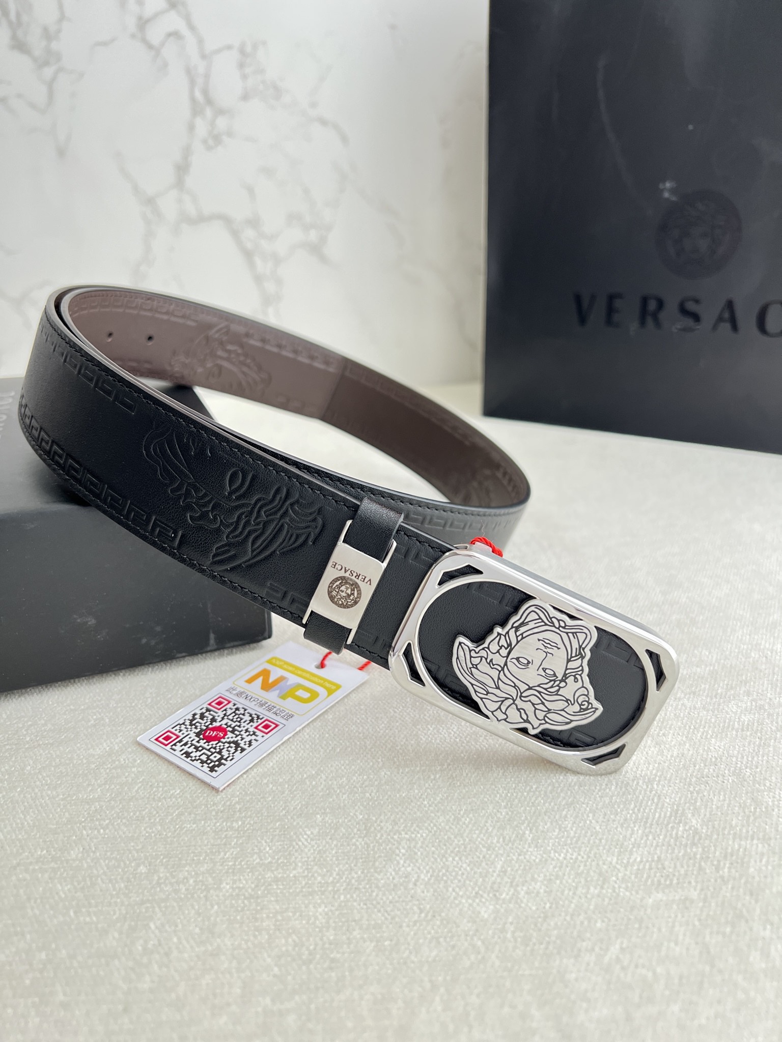 Replcia a buon mercato dalla Cina
 Versace Cinture Nero Stampa Hardware argento Pelle bovina Cuoio genuino