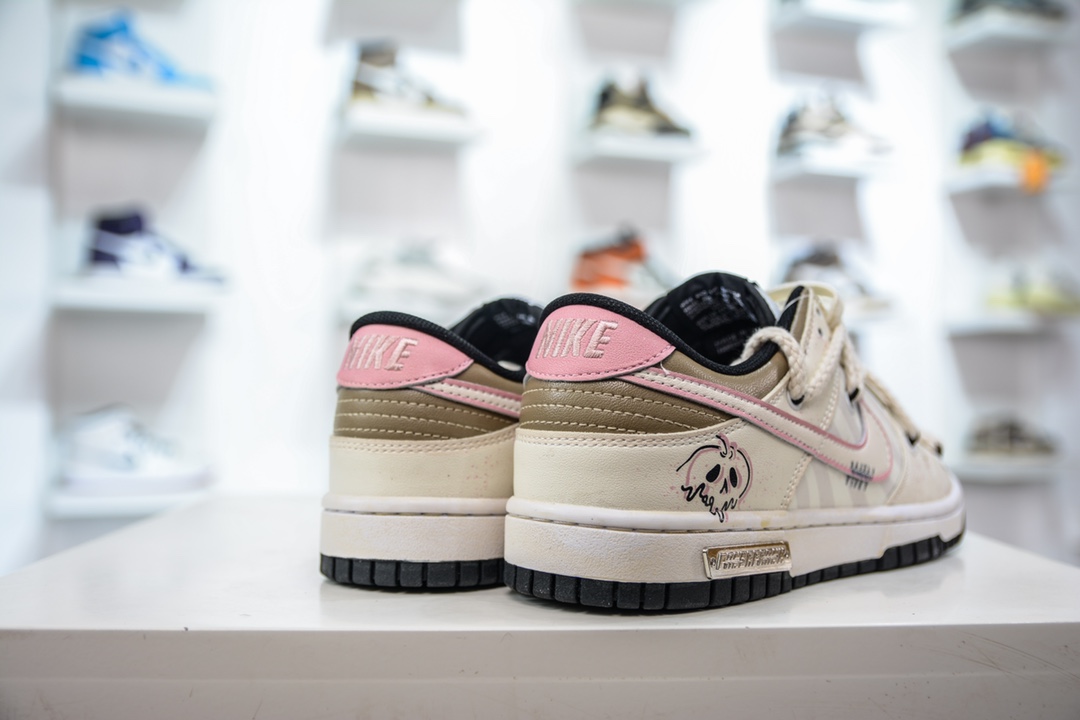 Nike SB Dunk Low Panda Mischief DD1391-100