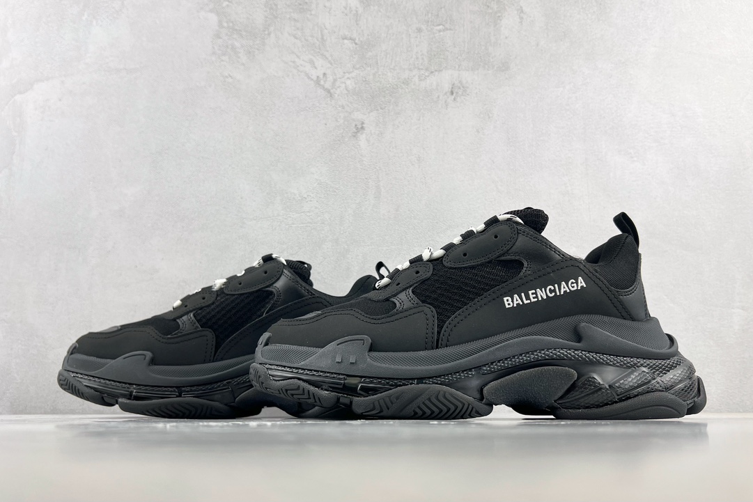 450 Balenciaga巴黎世家 Triple S 黑色 541624 W2FB1 1000