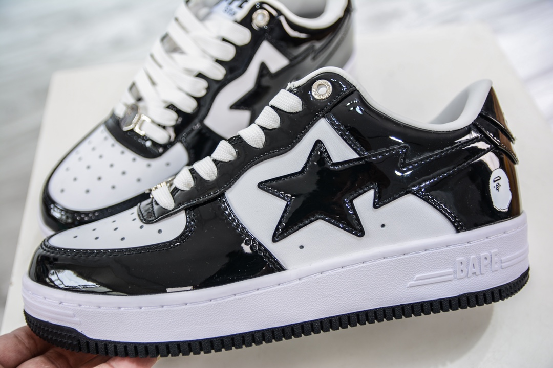 T version of Bape Sta To Low ape head classic patent leather low-top sports casual sneakers