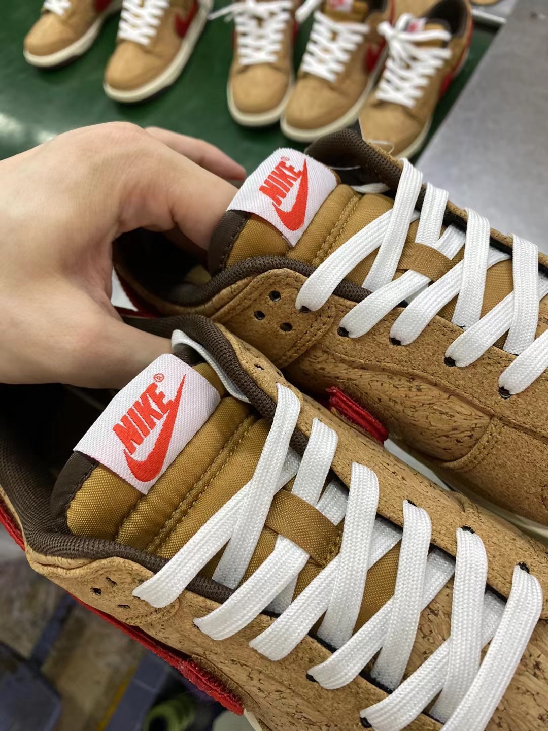 AY original foreign trade special clot x Nike dunk low Guan Xi cork replacement hook FN0317-121