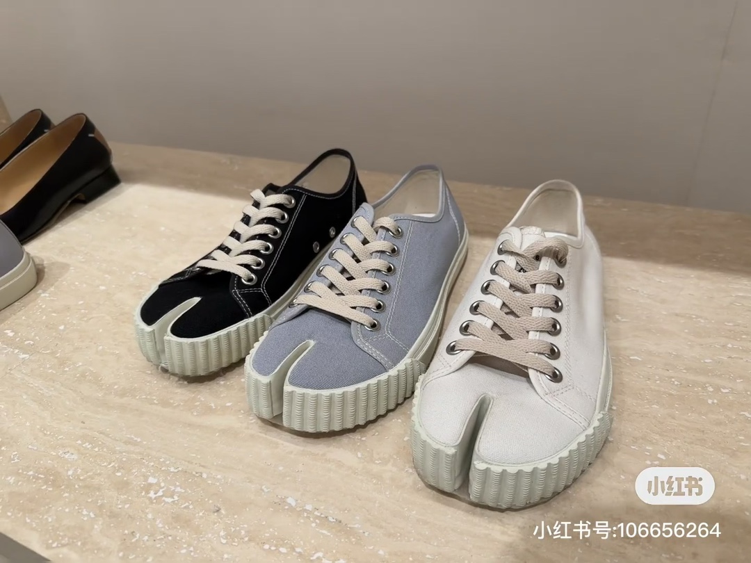 NO:489209,Trendy people on foot pictures #, split toe shoes19860909潮人上脚图#,分趾鞋,Women's Shoes
