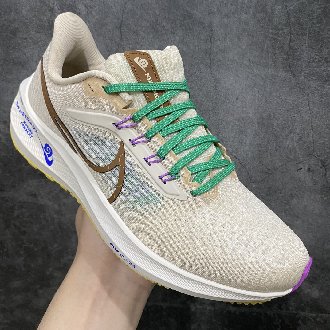 DT version Nike Air Zoom Pegasus 39 Moon Landing Professional Running Shoes Light Yellow DV8992-100