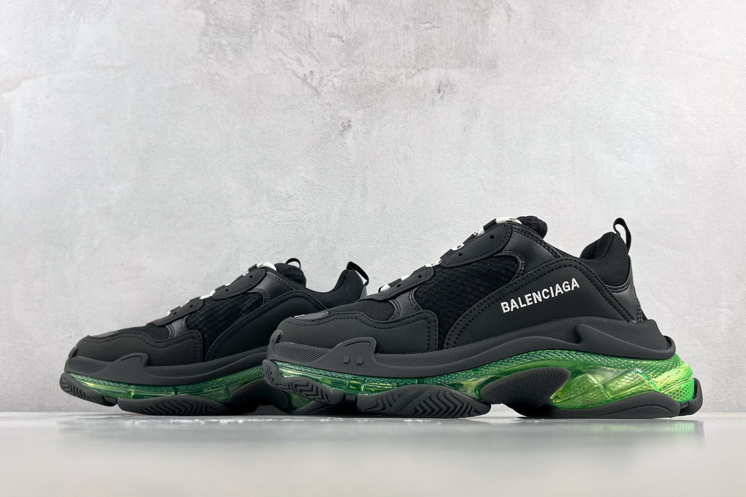 Balenciaga Triple S black green 541624 W09ON 1047