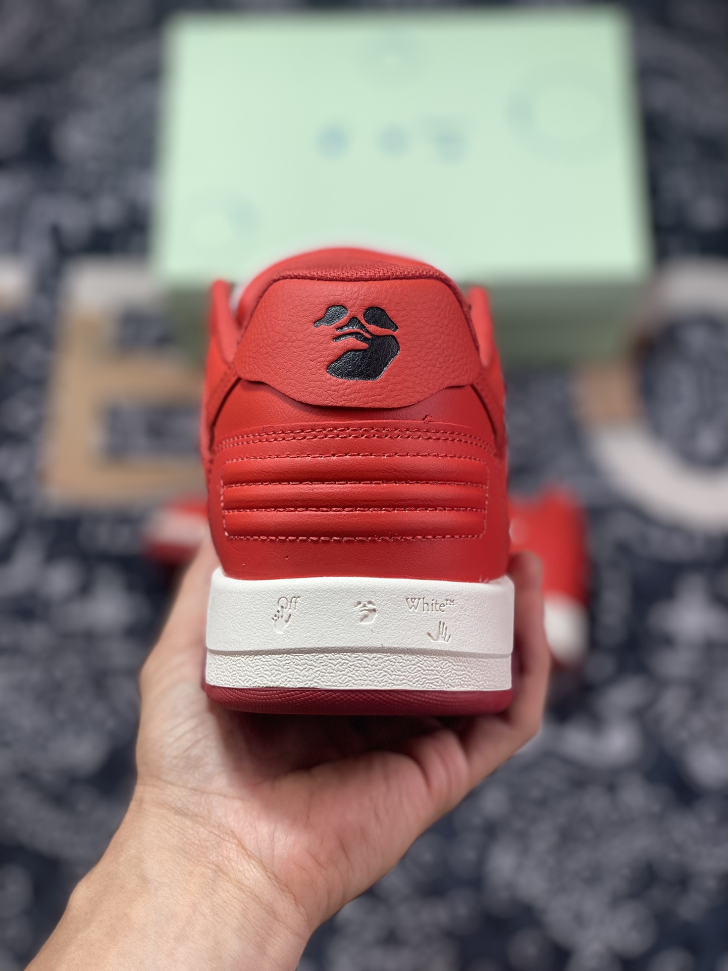 Off-White c/o Virgil Abloh Out Of Office Low-top Leather Sneakers”OOO” series low-top sneakers ”leather big red beige red letters graffiti arrows” OMIA189F22LEA0001128