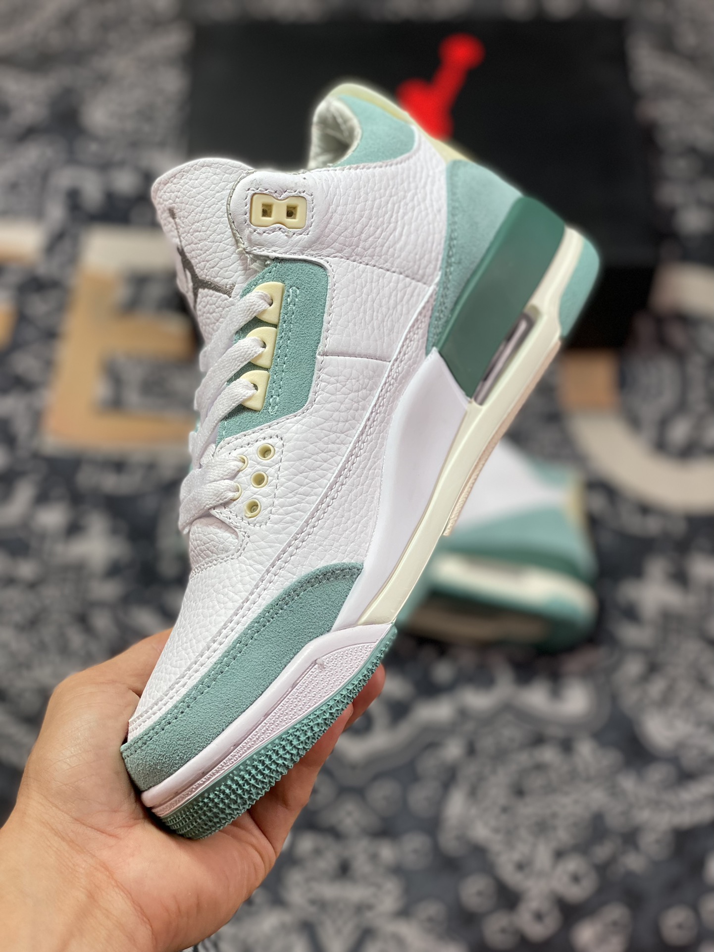 Exclusive colorway debuts Air Jordan 3 retro ”Tiffany White Orchid” CT8532-130