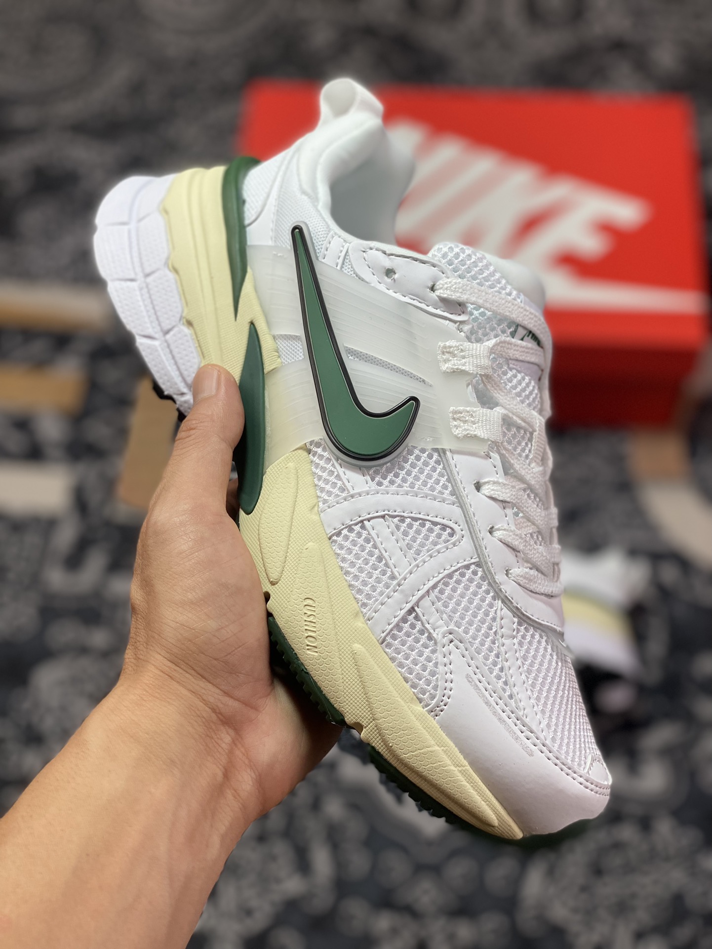 220 RA Nike Runtekk Summit White Metallic Silver 佛莫罗复古单品 复古老爹鞋跑步鞋 FD0736-101