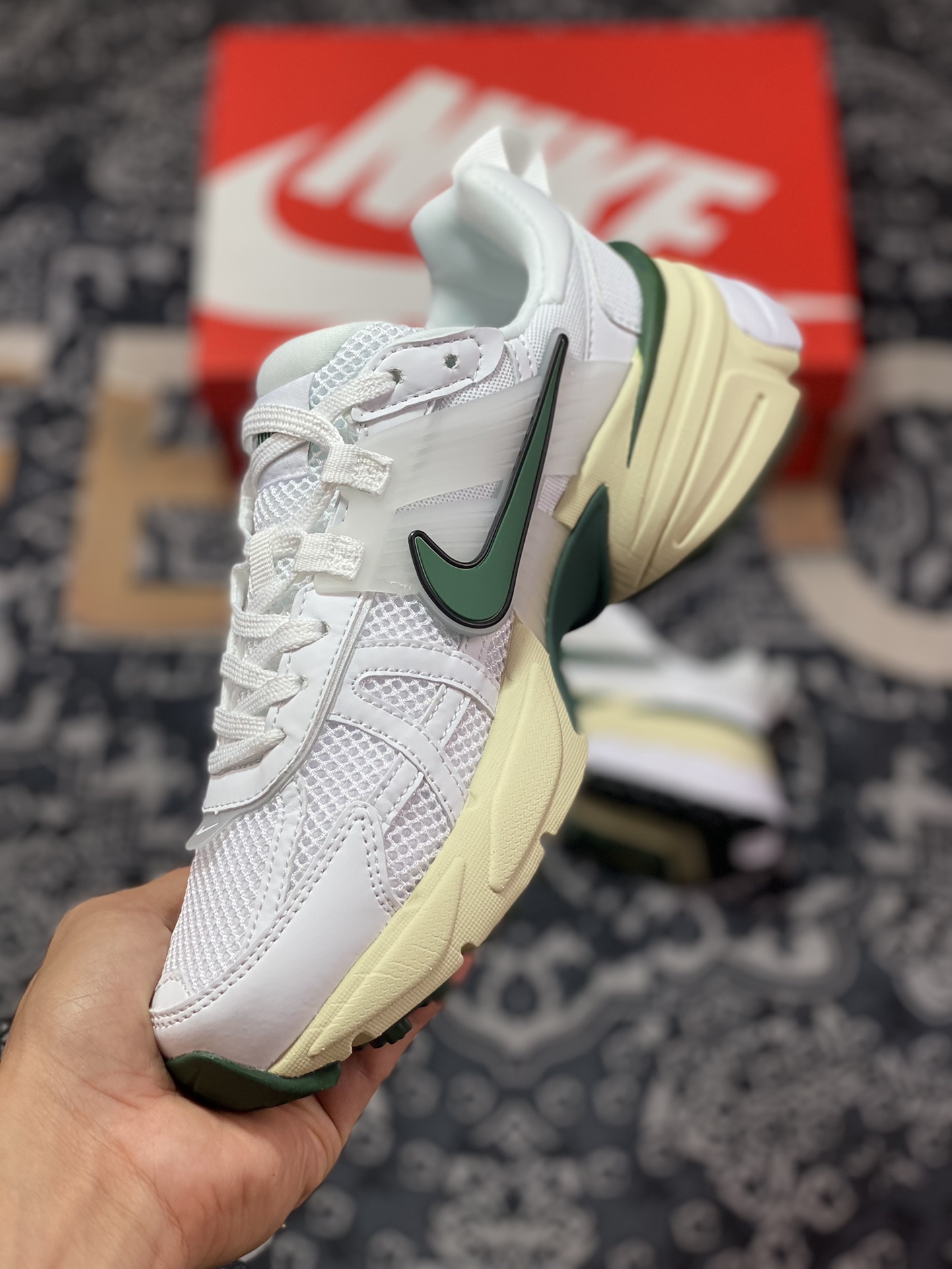 220 RA Nike Runtekk Summit White Metallic Silver 佛莫罗复古单品 复古老爹鞋跑步鞋 FD0736-101