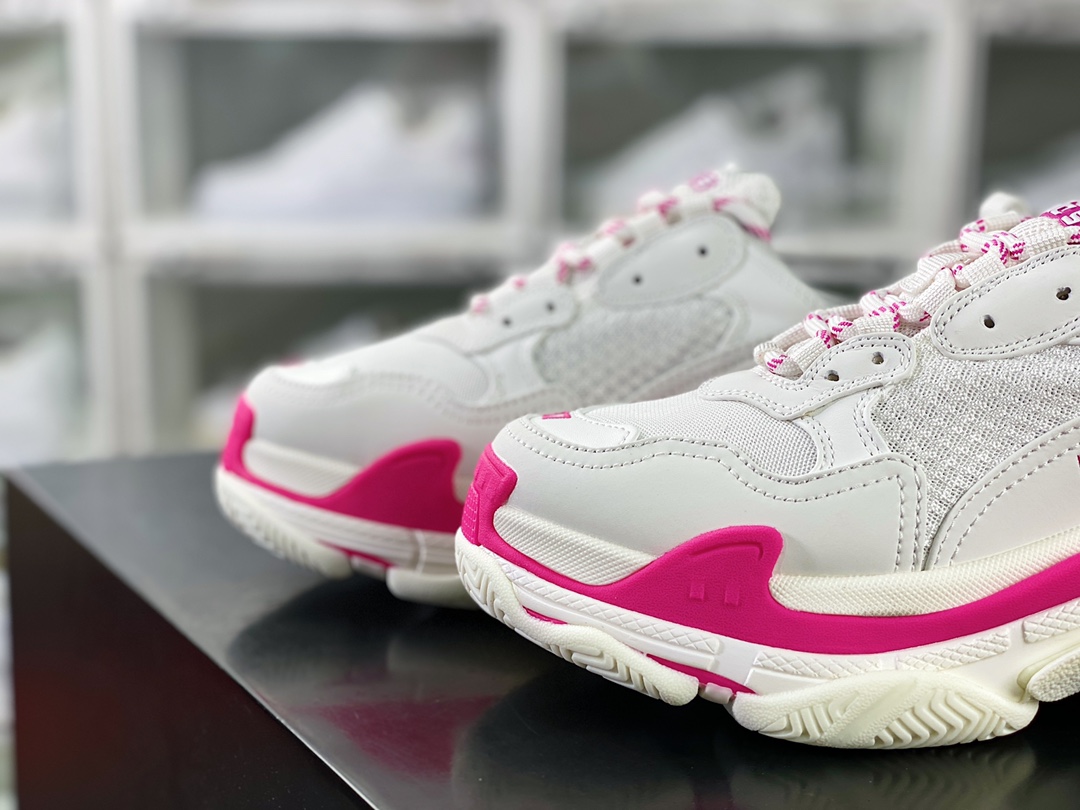 Balenciaga Triple S Clear Sole Sneaker”Pink/Black LOGO” fashion sneakers ”Barbie pink black LOGO” 524039 W1FC3 9023