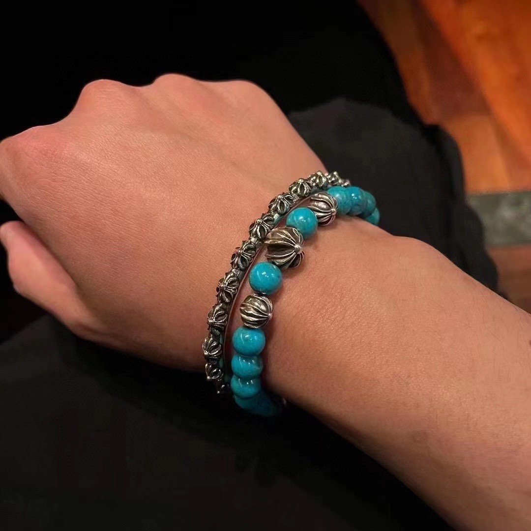Silver bead bracelet