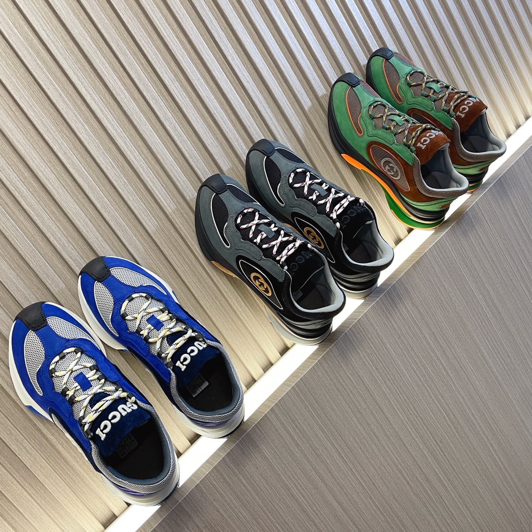 Gucci Sneakers