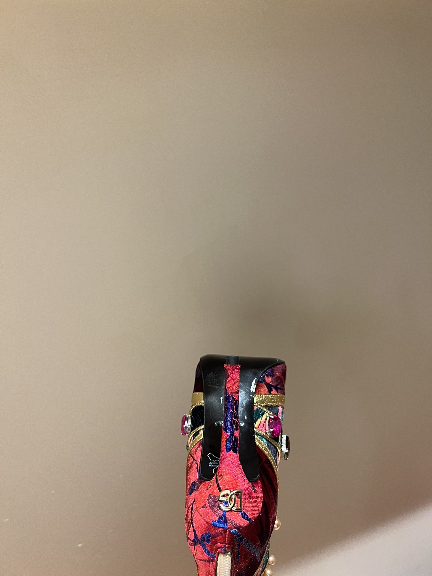 Dolce & Gabbana Water Drilling King: Luxury Shoes with Italian Aesthetics - 图片 9