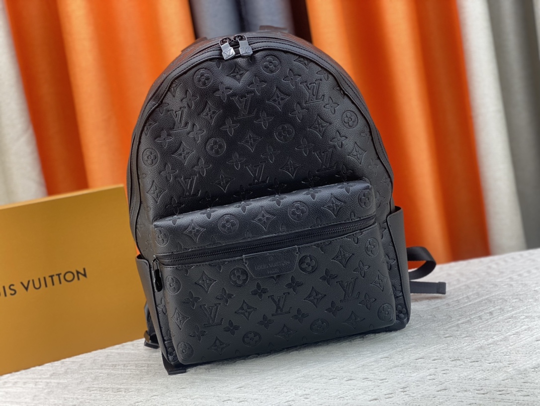 Louis Vuitton LV Discovery Bags Backpack Black Monogram Eclipse Canvas M46553