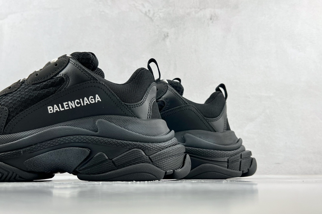 Balenciaga Triple S Black 536737 W06E2 2323