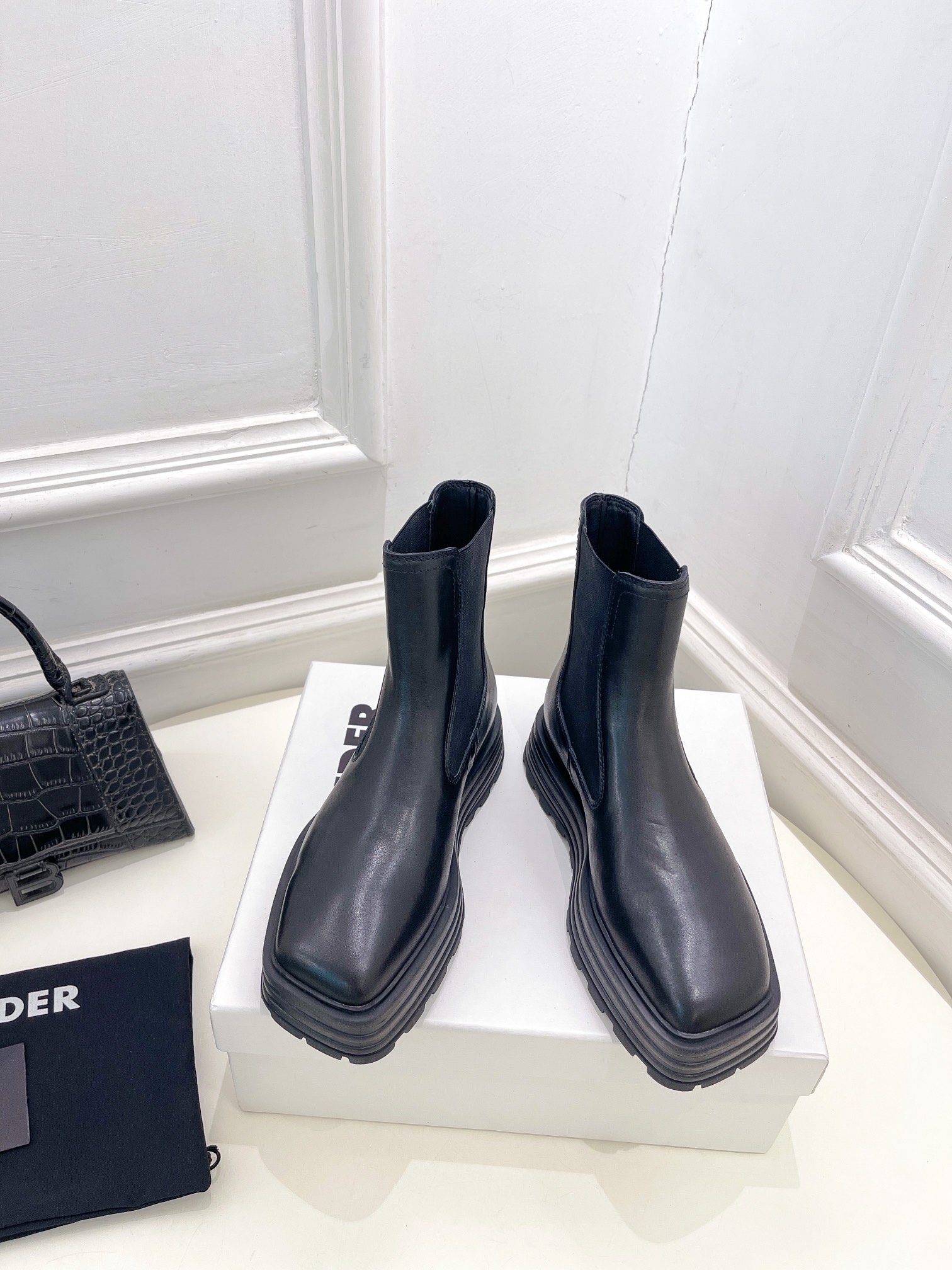 JilSander吉尔桑达2023秋