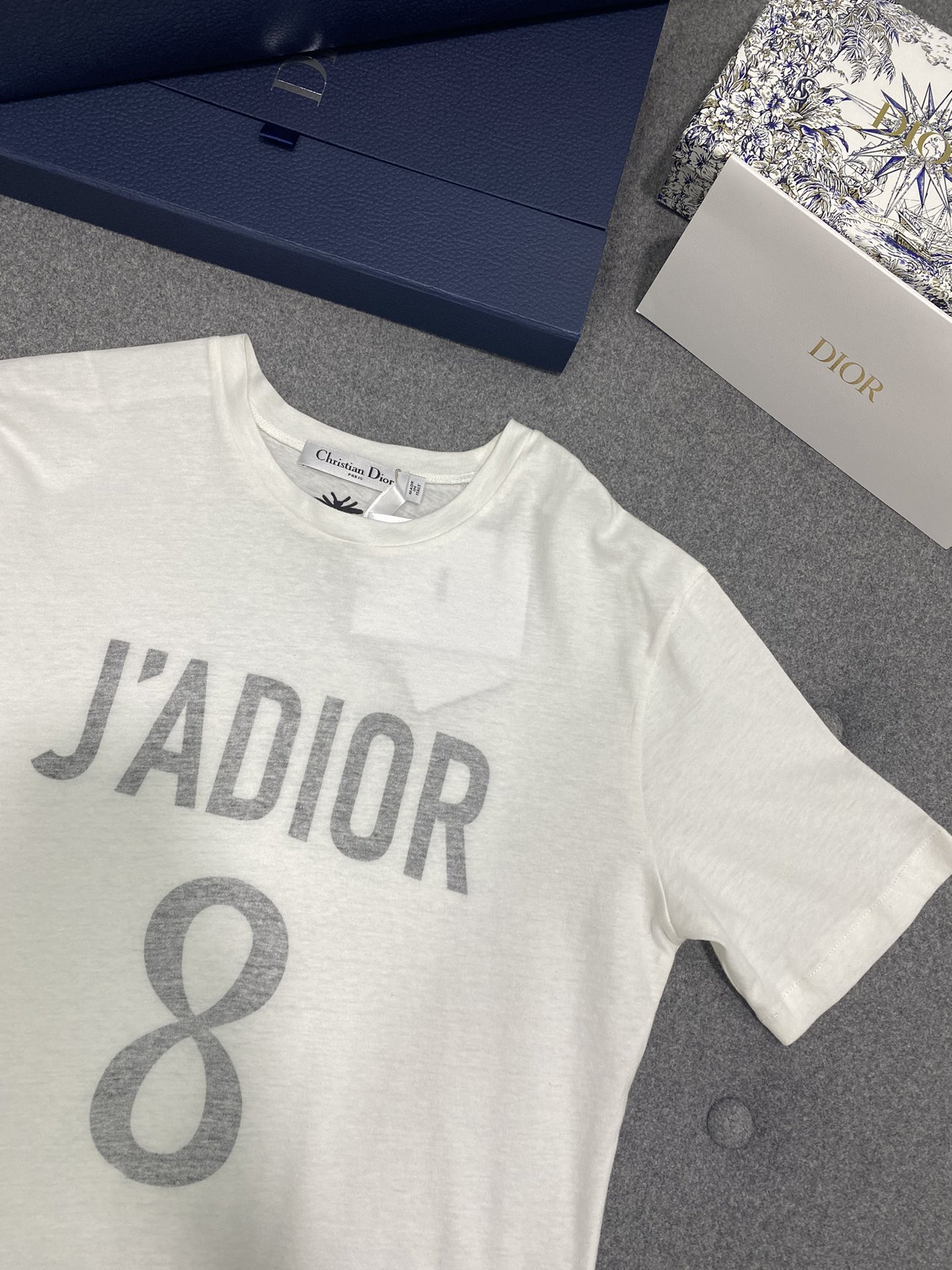 디올 여성 반팔 129809 Dior T Shirt 썸네일 이미지