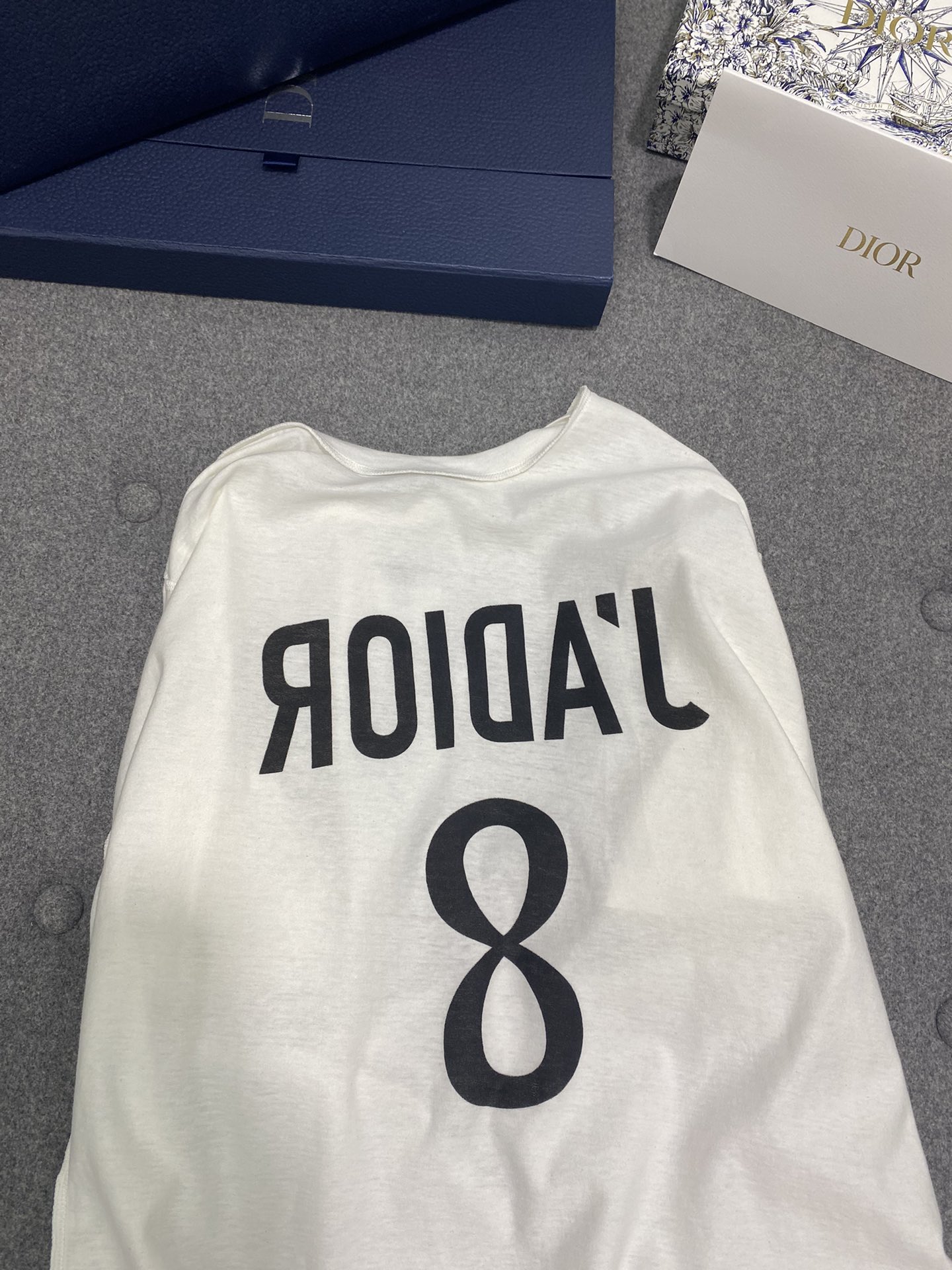 디올 여성 반팔 129809 Dior T Shirt 썸네일 이미지