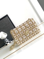 Chanel Classic Flap Bag Sacs À Bandoulière & À Épaule Or Argent Collection printemps - été 1 Chanel Classic Flap Bag Sacs À Bandoulière & À Épaule Or Argent Collection printemps – été