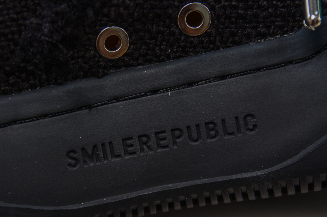 SMILEREUBLIC开口笑联名款