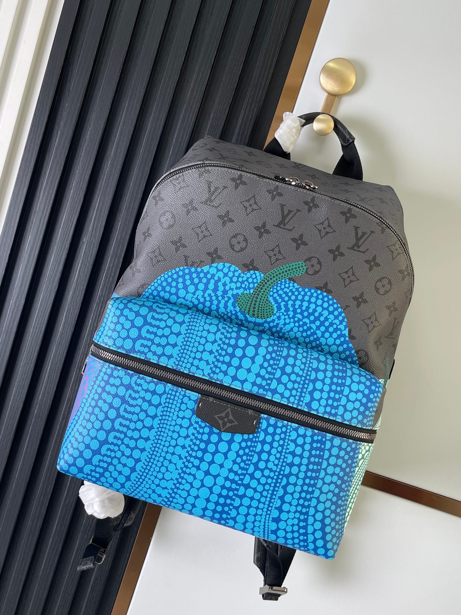 M46440 Mochila con serigrafía de calabaza Serie LV × YK DISCOVERY Mochila