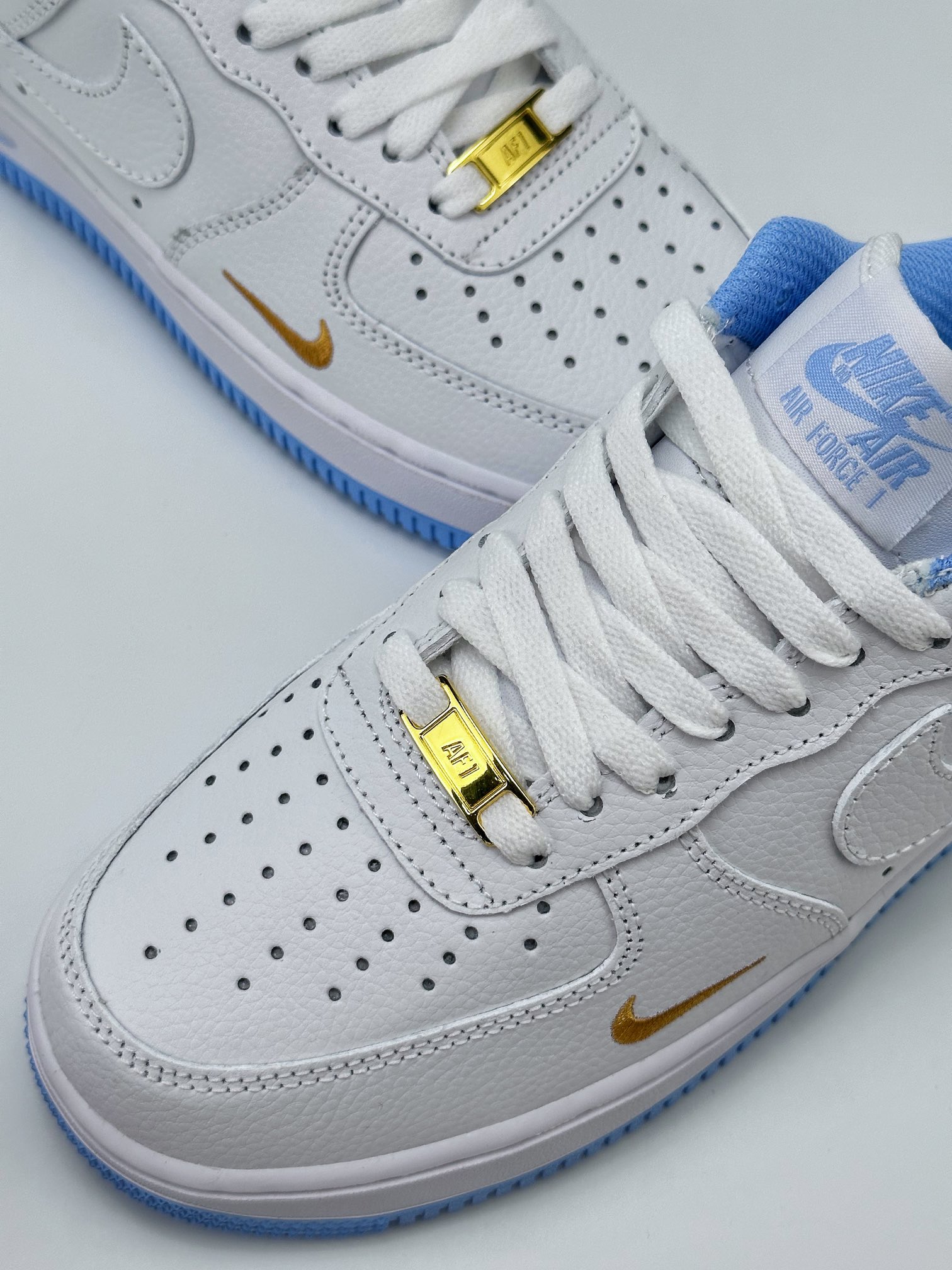 220 Nike Air Force 1 Low 07 40周年白蓝 DD1225-003