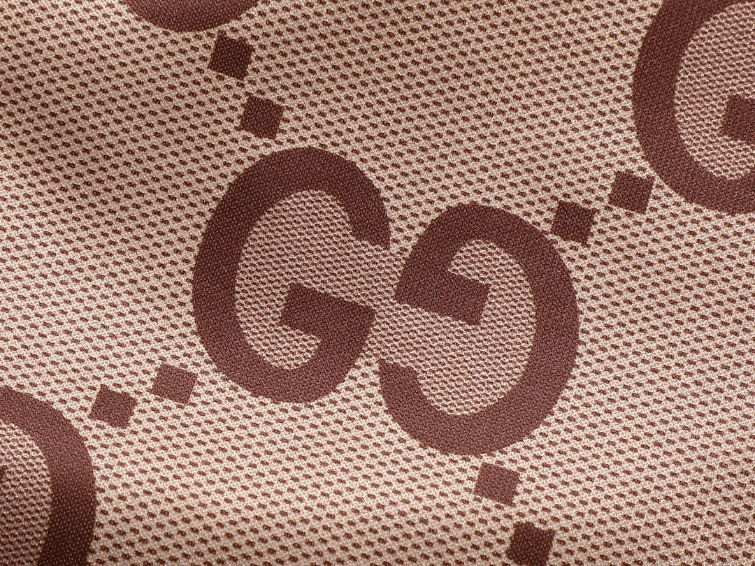 “CJCR Custom Gucci Hoodie Set: Floral Fabric, Gender-Neutral, Various Sizes” - 图片 7