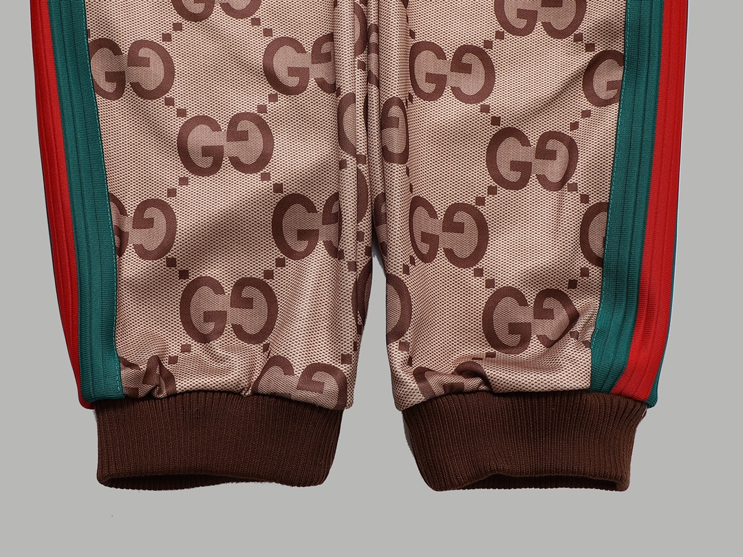 “CJCR Custom Gucci Hoodie Set: Floral Fabric, Gender-Neutral, Various Sizes” - 图片 5